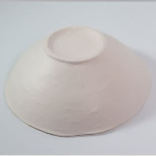 cuenco irregular hecho a mano detalle reverso